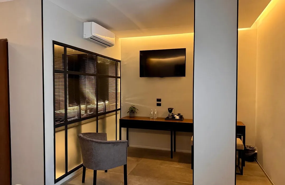 Ontico Urban Design Hotel-1
